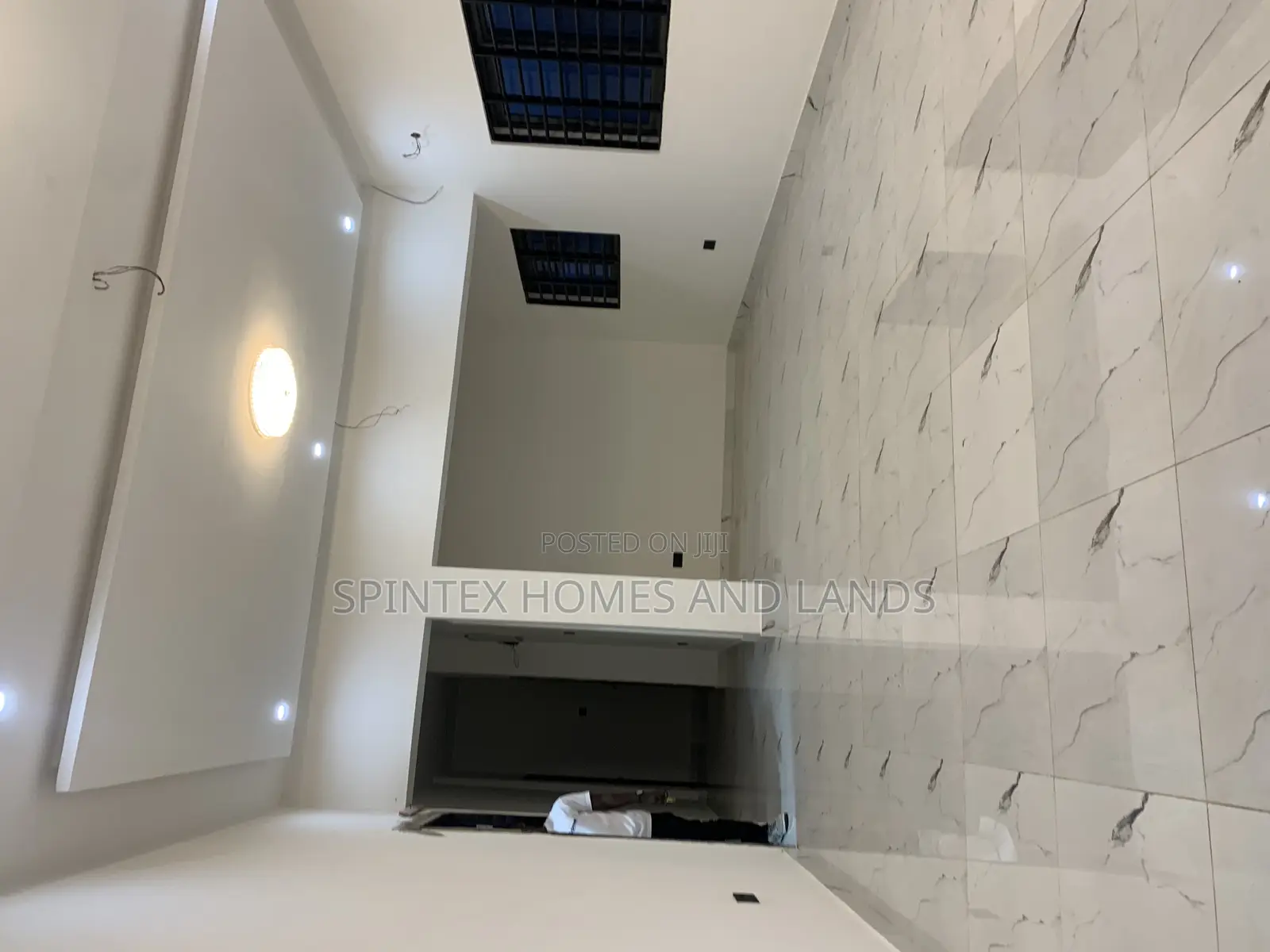 3bdrm House in Coastal, Spintex for sale