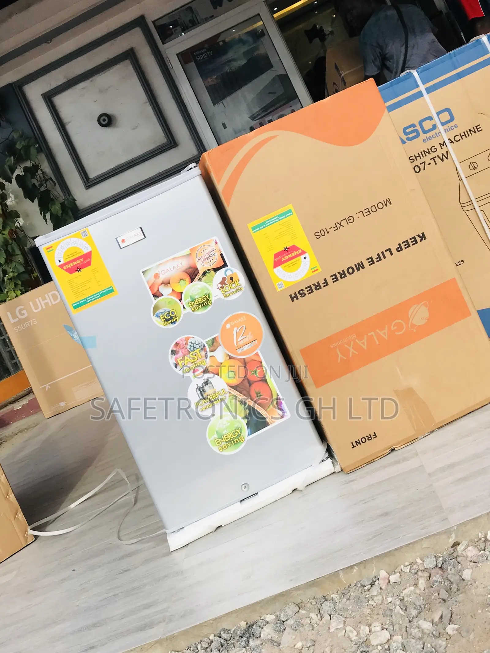 Reliable Quality Topfreezer Mini Galaxy 90 Liters ~ Fridge