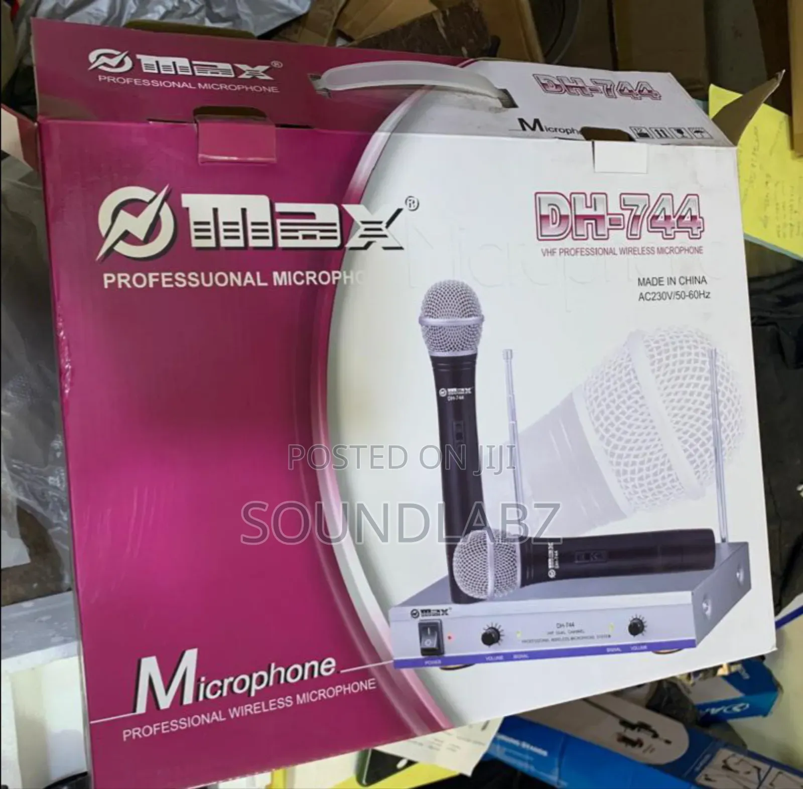 Max DH-744 Dual Wireless Microphone