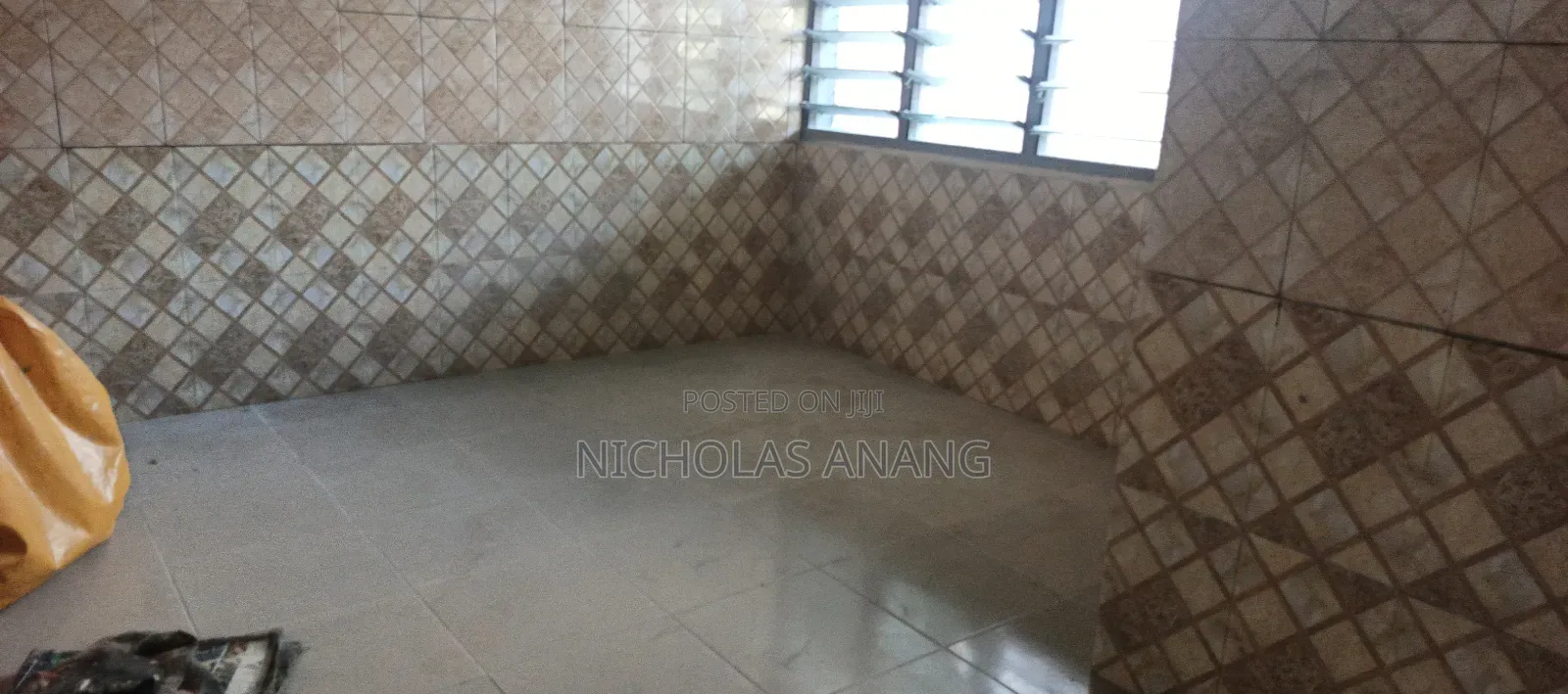 1bdrm Apartment in Dorns Properties, New Town for rent