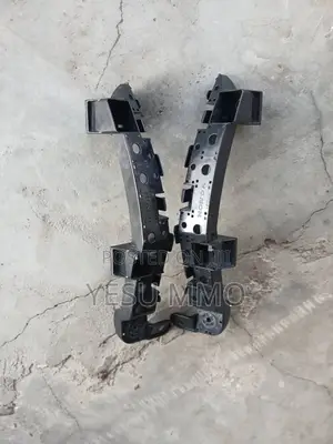 Honda CR-V 2018 -2021 Bumper Locker