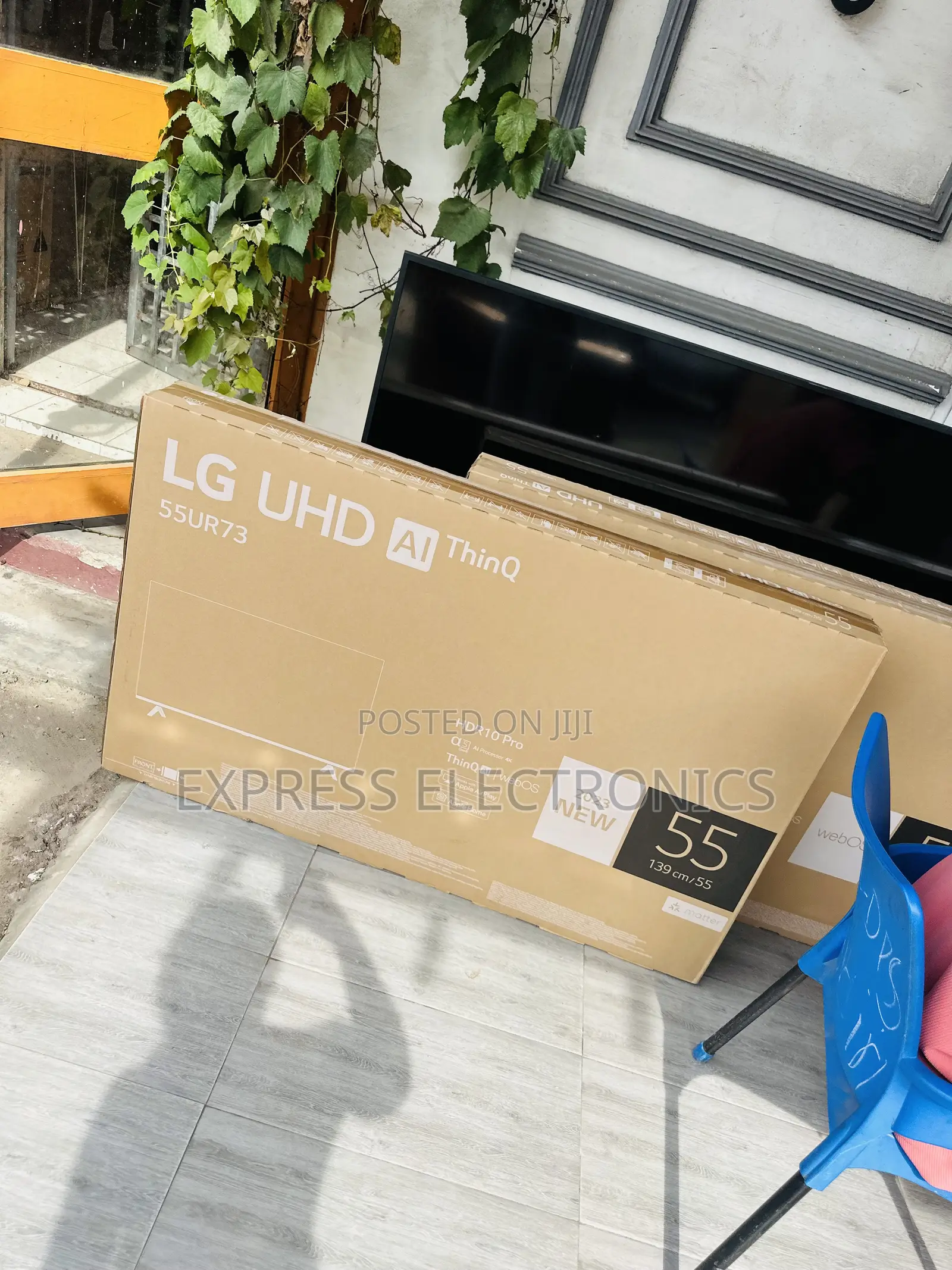 Captivating Clarity UHD Smart LG 55”UR73