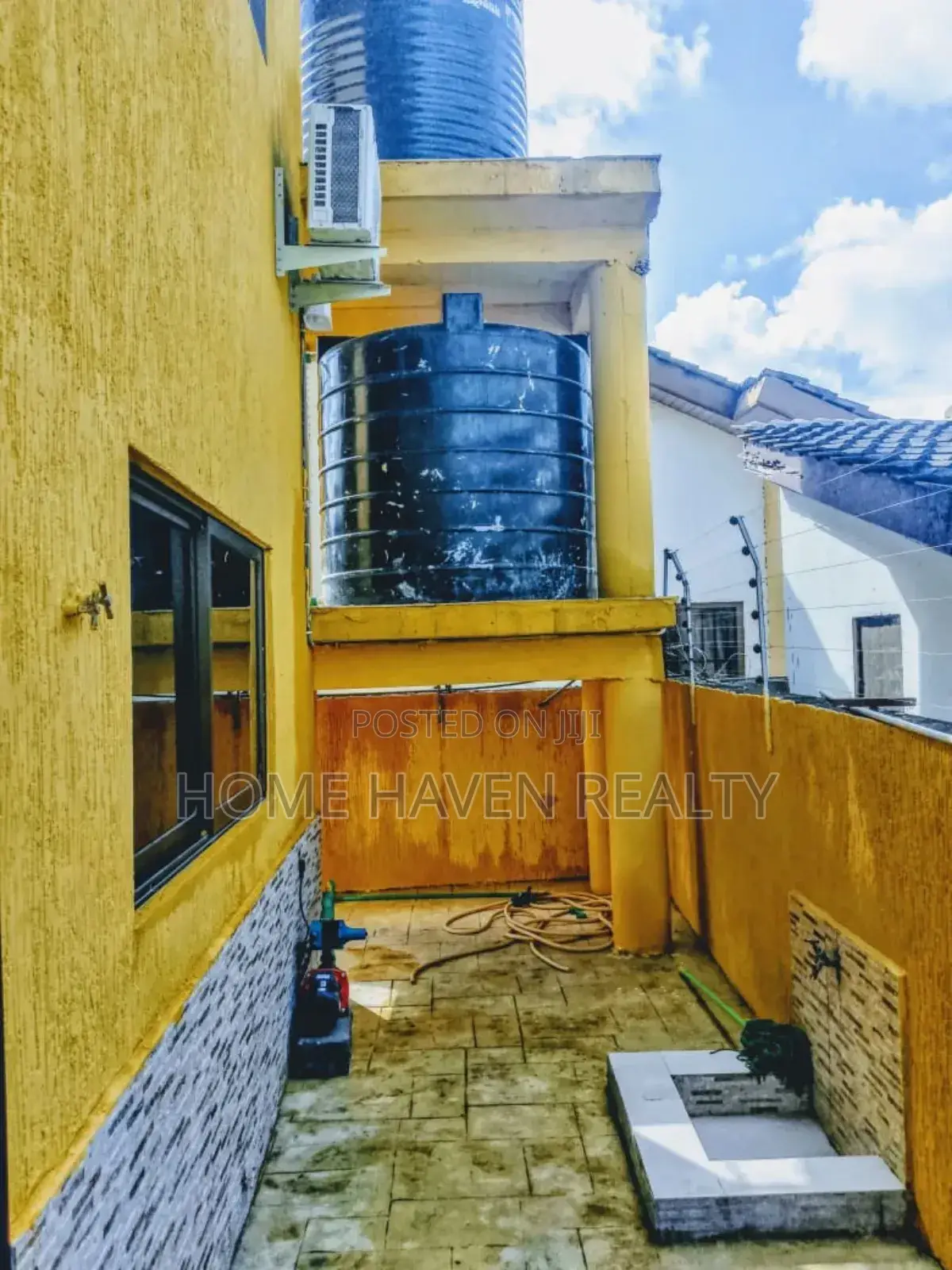 Furnished 5bdrm House in Westland for rent