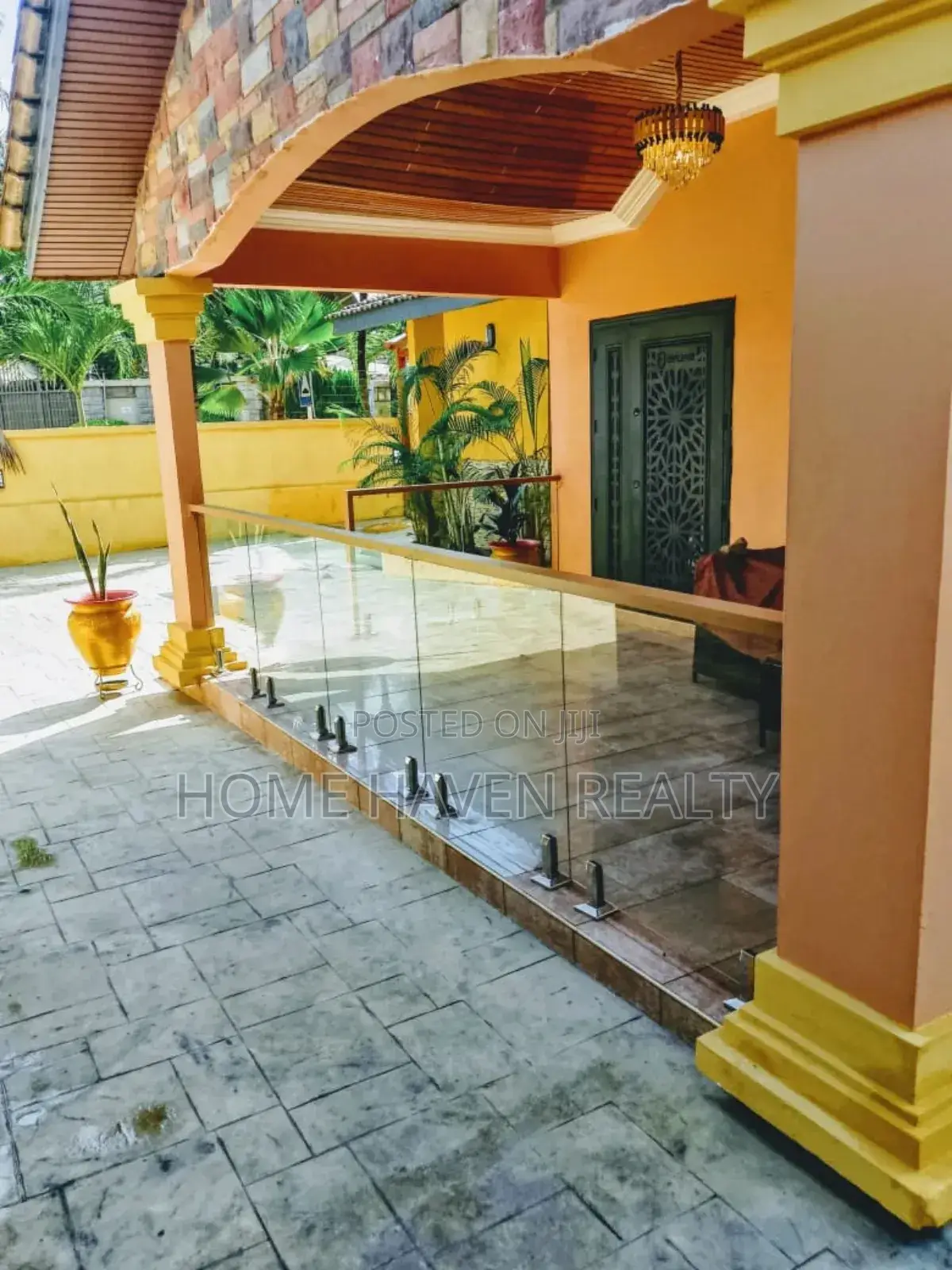Furnished 5bdrm House in Westland for rent
