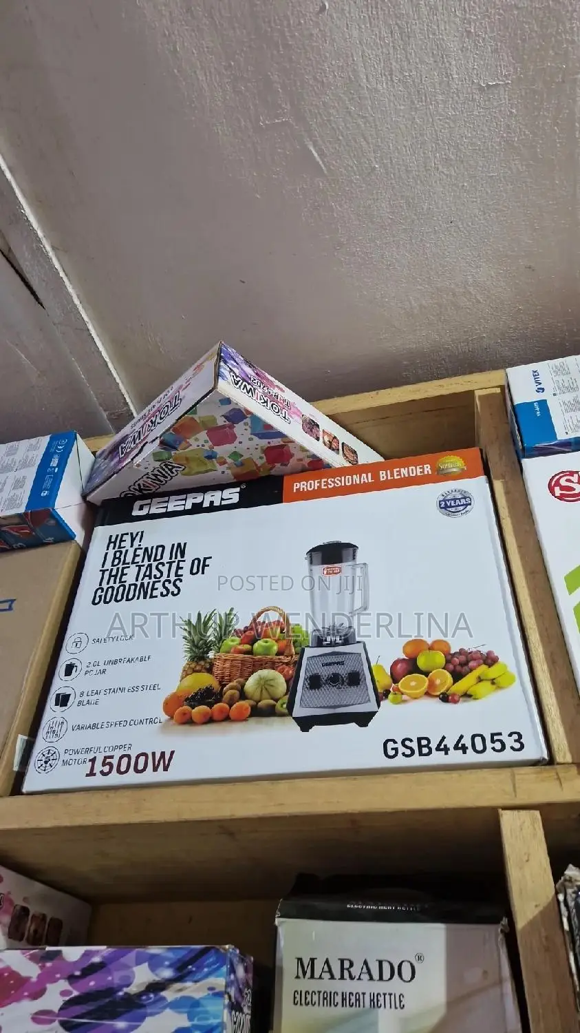 Geepas Professional Blendèr (500W)