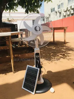 Portable Clinette 16” Rechargeable Fan