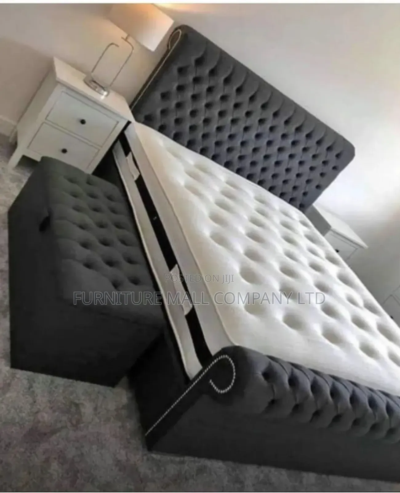 Executive Queen Size Bed With Mattress