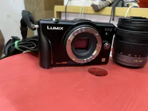 New Panasonic GF2 Camera With Lens