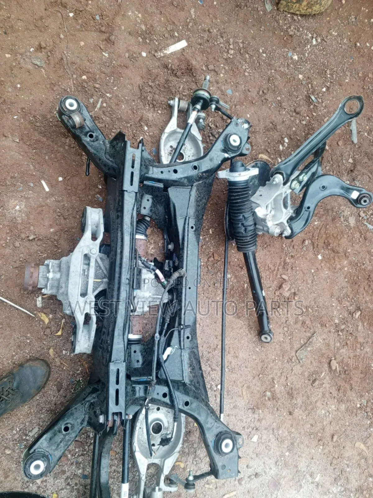 Honda Cr v 2024 Back Suspension Complete