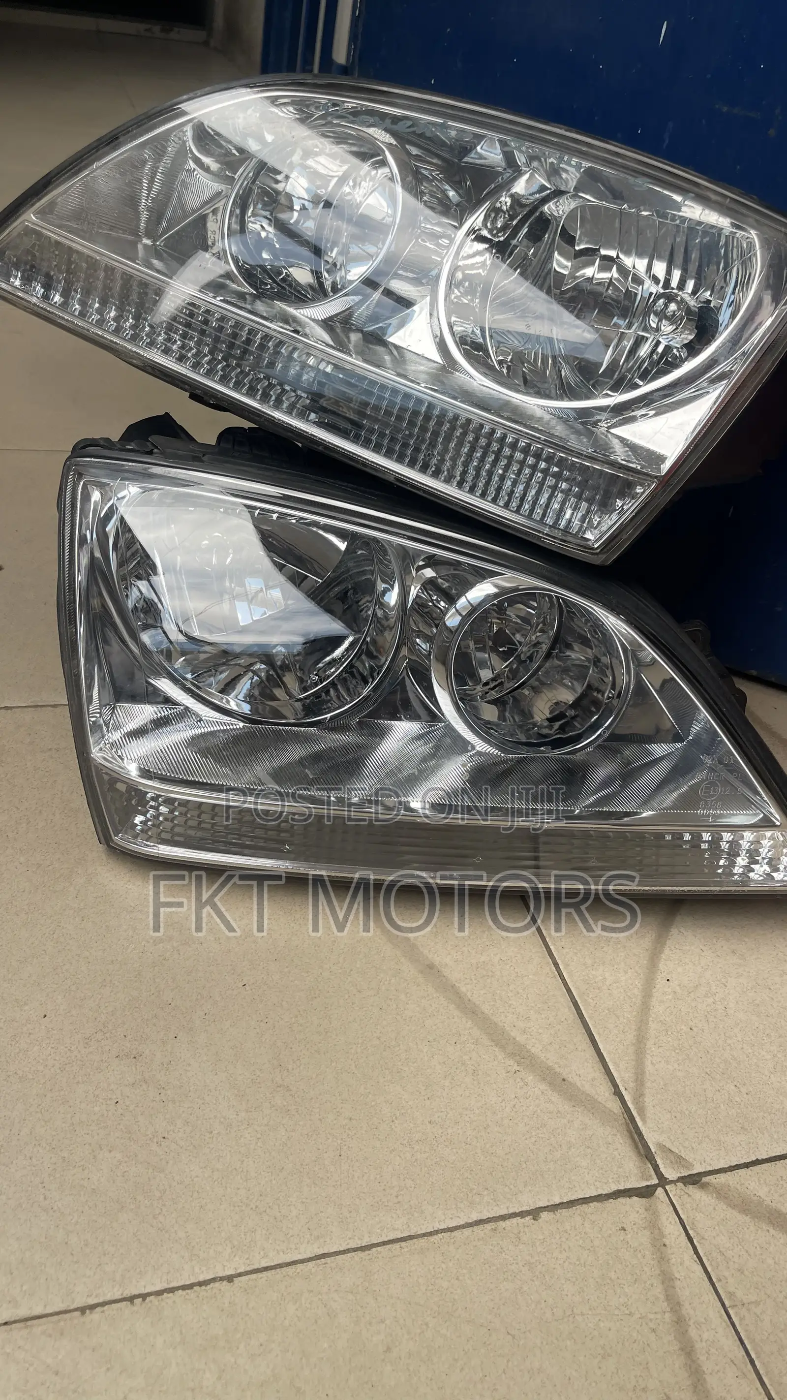 Kia Sorento Headlight 2002,2003,2004,2005,2006,2007,2008