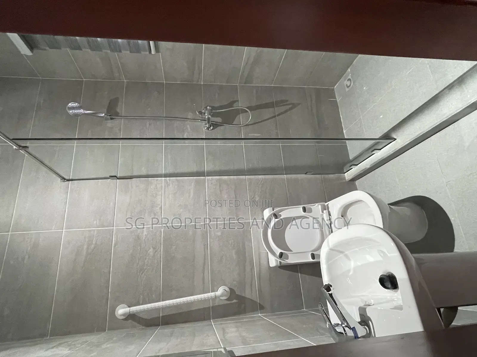 2bdrm Apartment in Lashibi, Spintex for rent