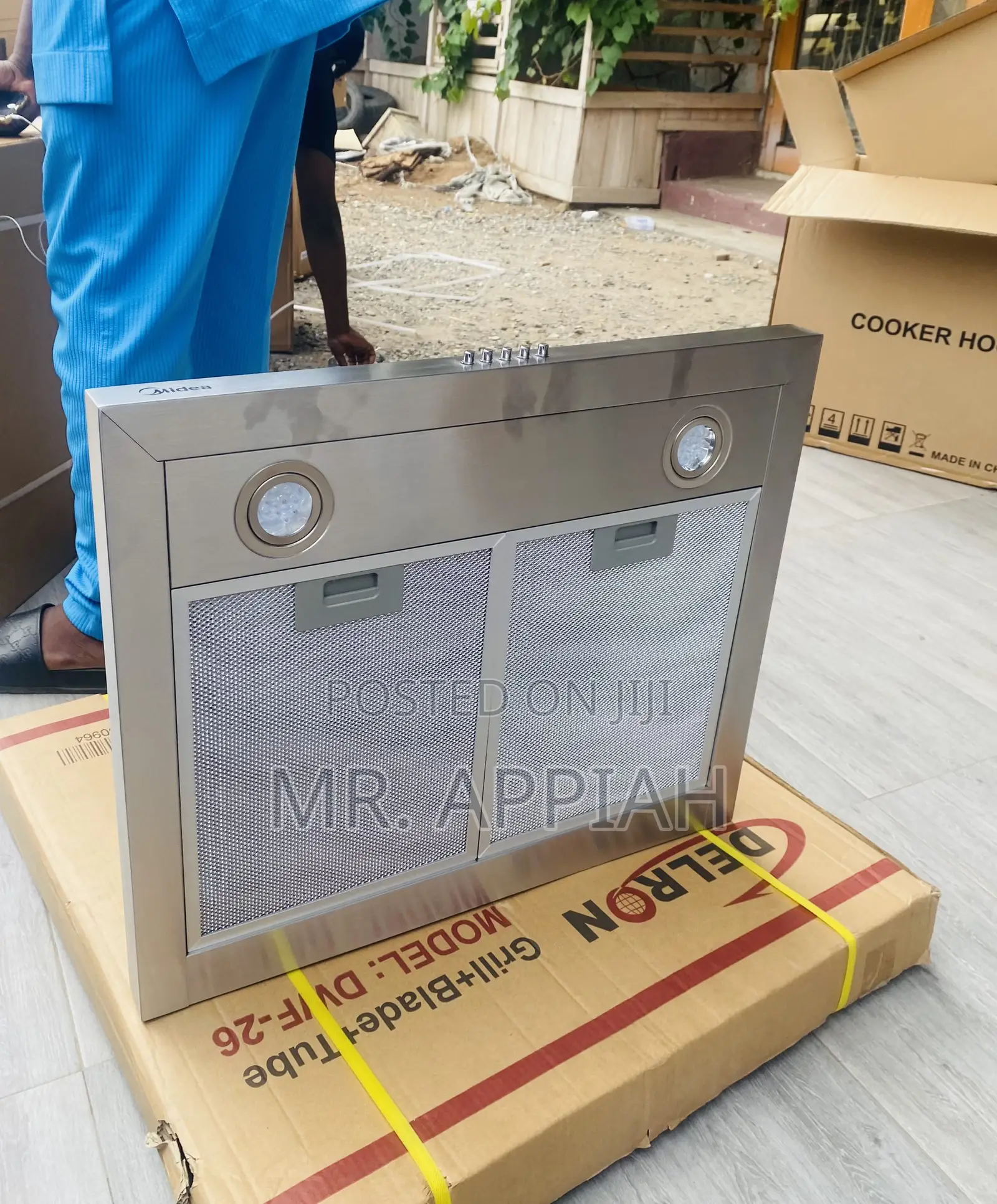 Quality Midea 60m21 60cm T-Shape Electric Extractor.