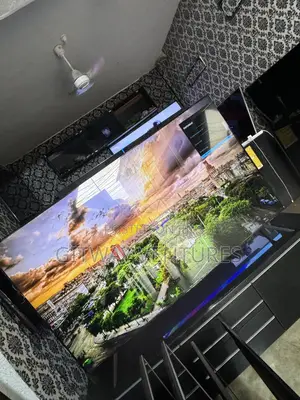 Brand New Samsung 85” Crystal Uhd Smart Tv 2022/23 Model