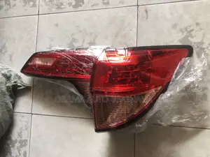 Honda HRV Taillight 2014 2015 2016 2017 2018 Tail Light W Bootlight