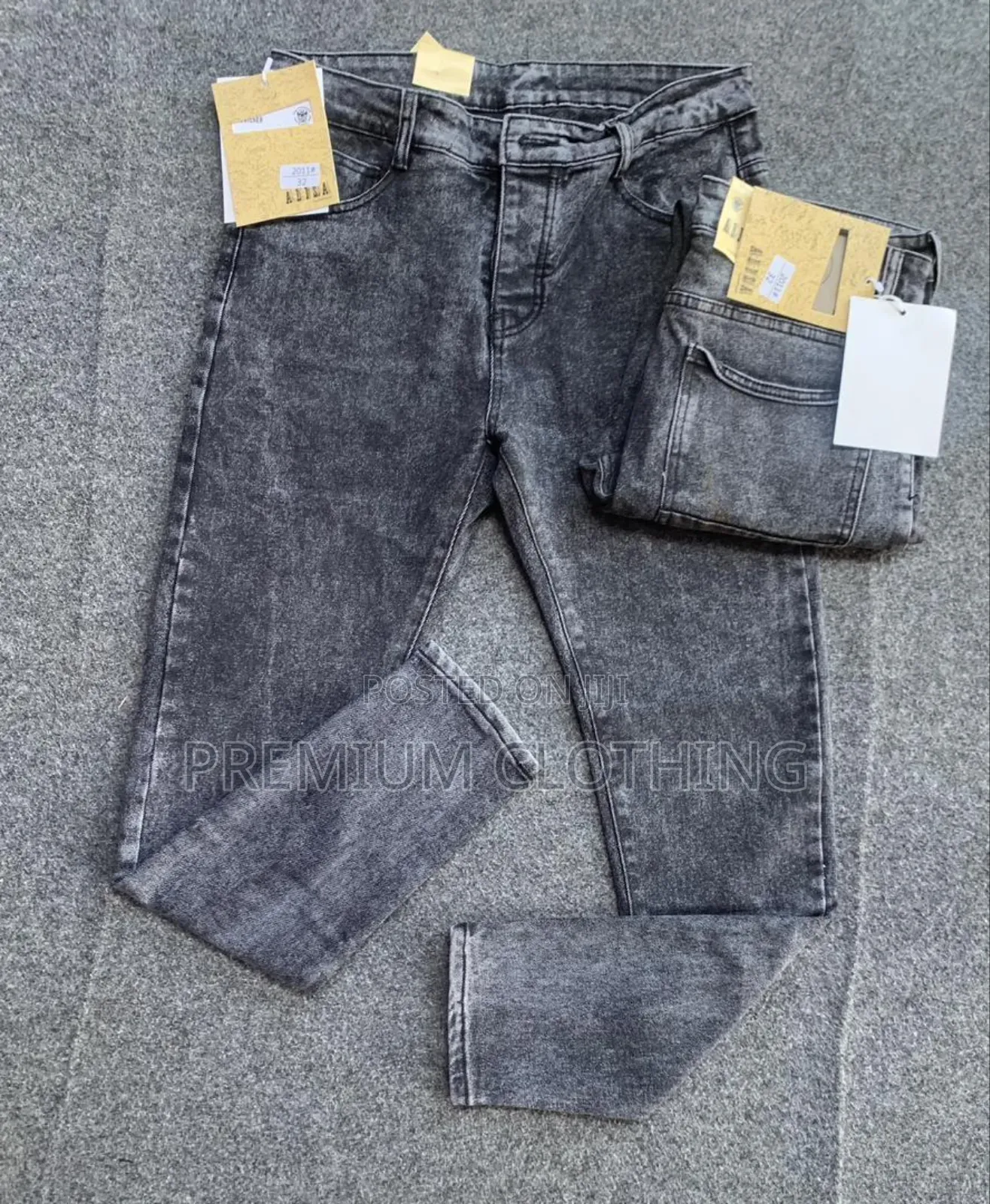 Regular Jeans Trousers Made of 100% Quality for Men