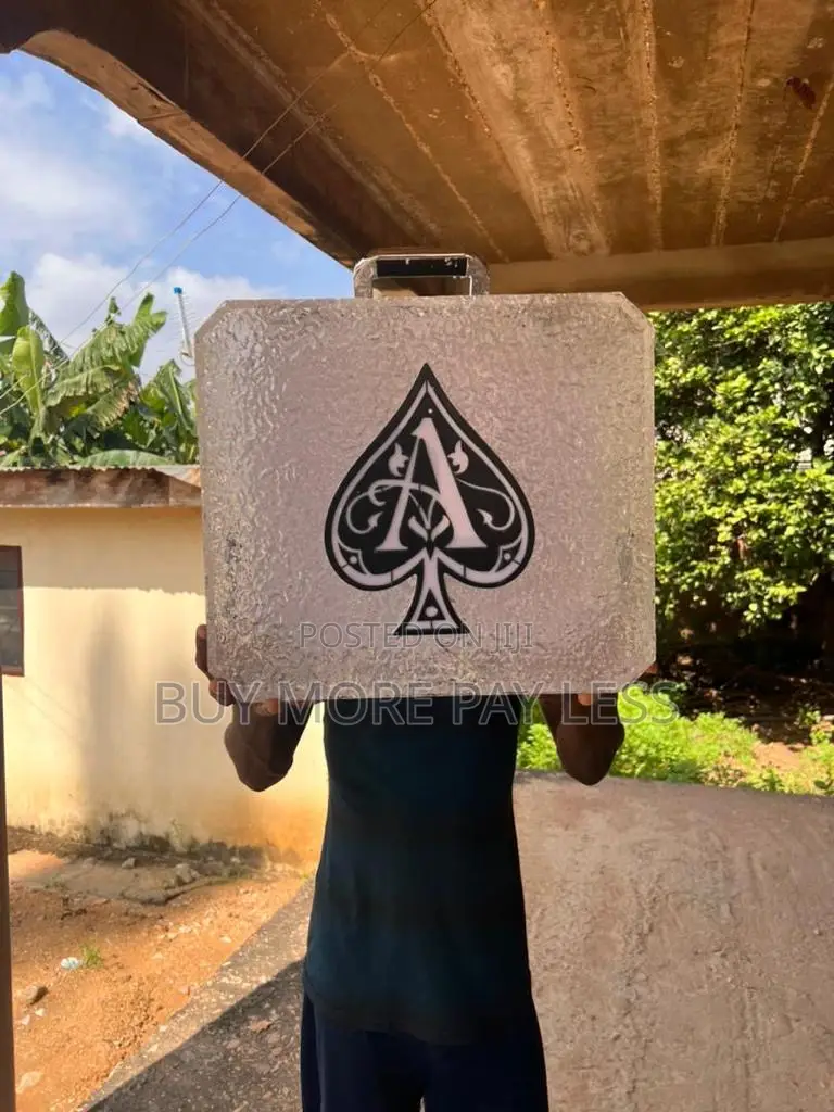 Ace Of Spade Bottle Glorifier