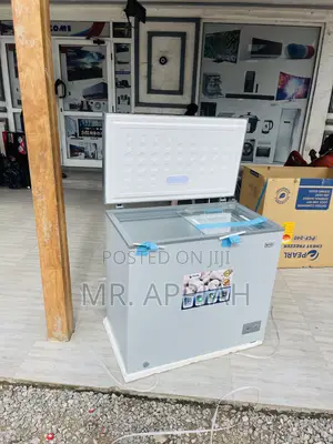 Quality Pearl PCF-240 Freezer With Sliding Glass Door,200L