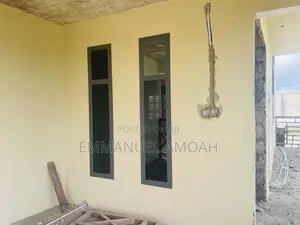 6bdrm House in Amoah, Takoradi for sale