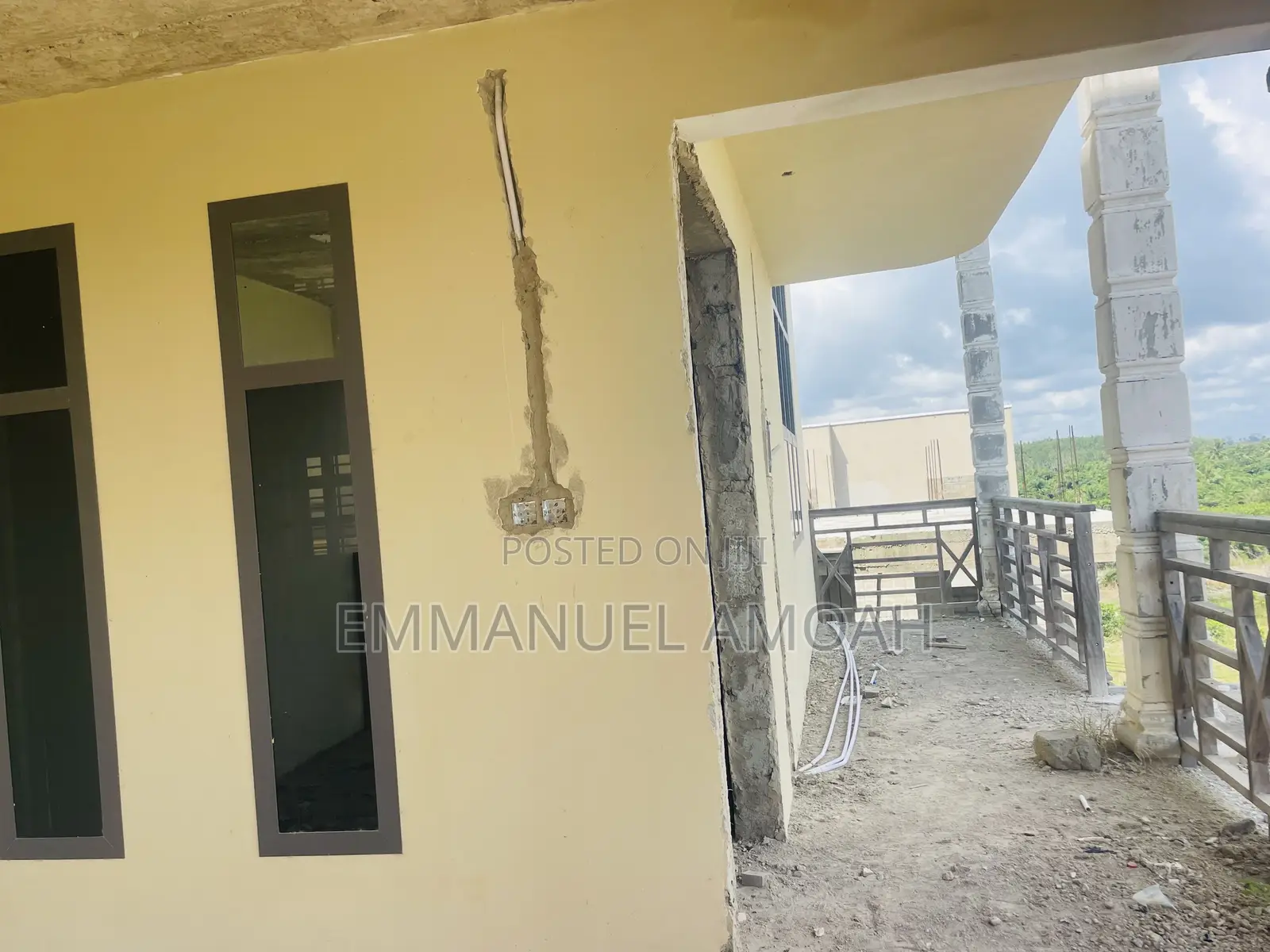 6bdrm House in Amoah, Takoradi for sale