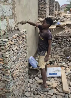 Call for Good Construction Work Stone ,Tilling ,Pop Job