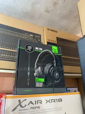 Mackie MC-150 Closed-Back Over-Ear Studio Headphones