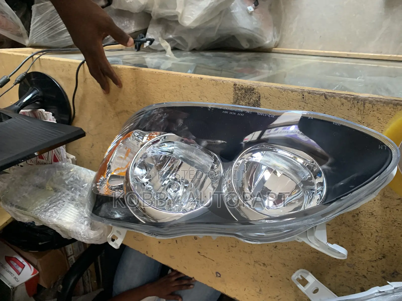 Corolla Headlight 2003 2004 2005 2006 2007 2008 Pair