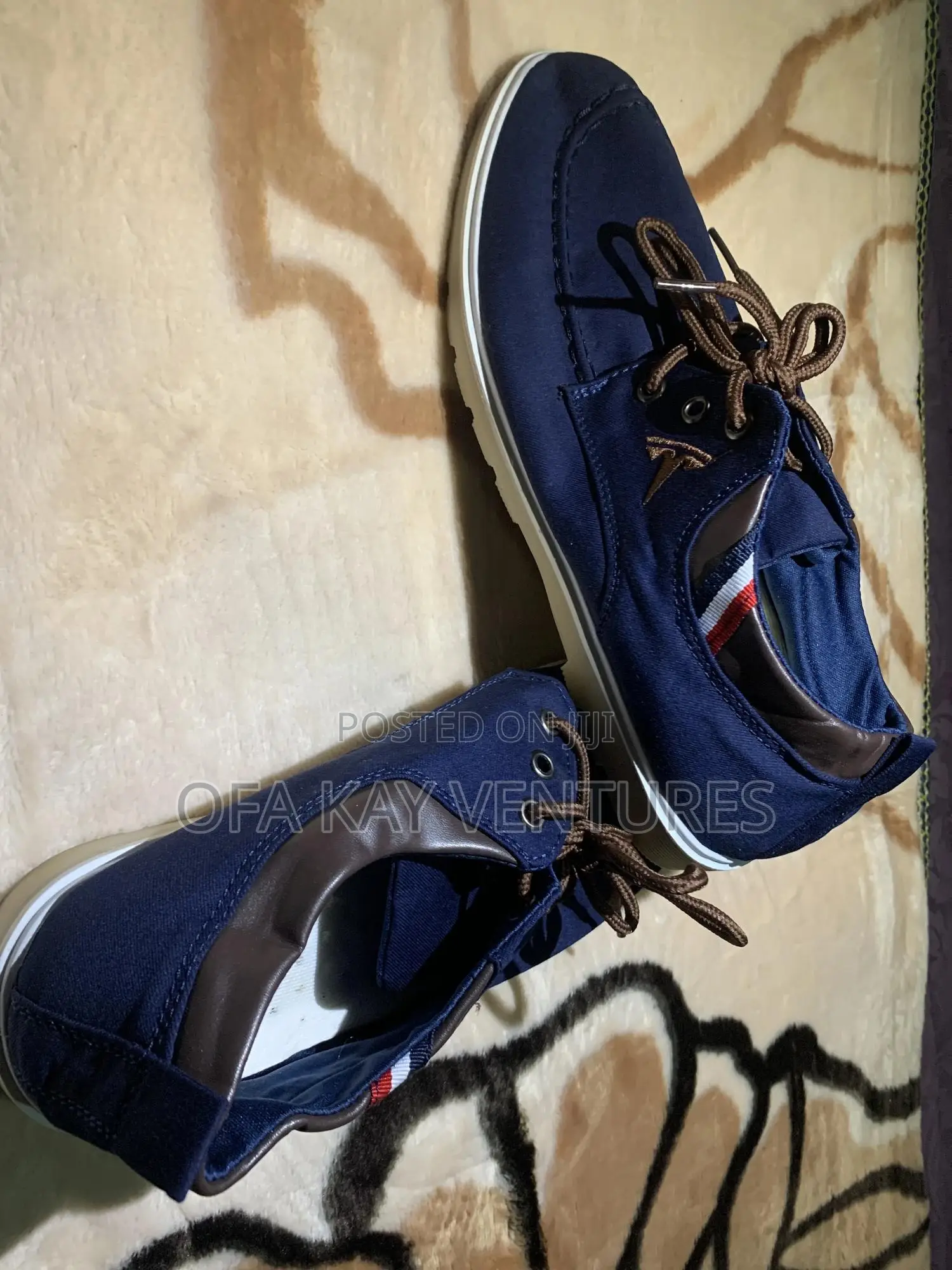 Men Strong Base Shoe Size 43 Blue