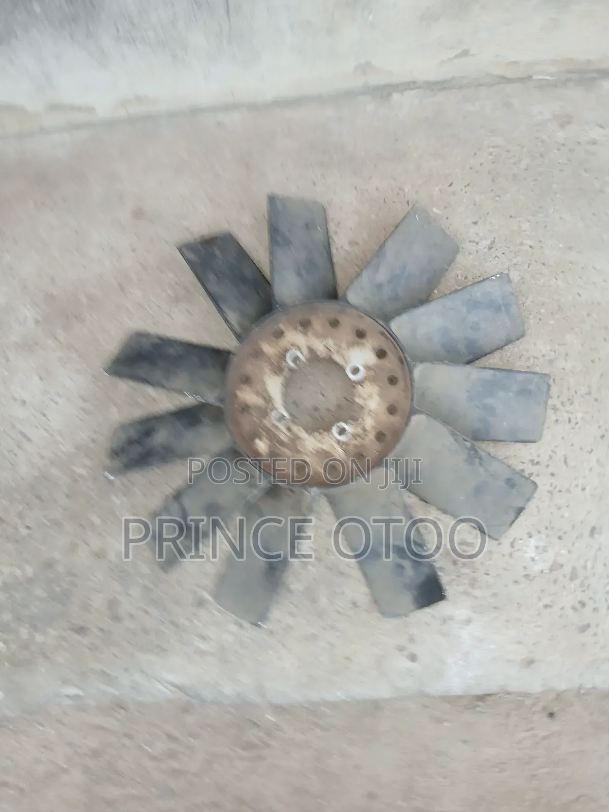 11 Blade Fan for V8 American Vehicle Brands