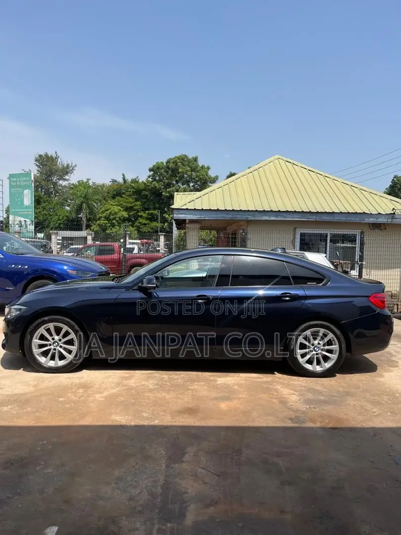 BMW 530i 2019 Blue