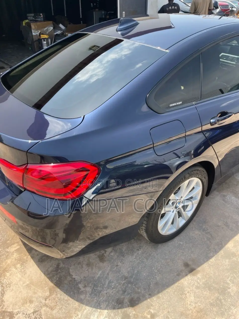 BMW 530i 2019 Blue