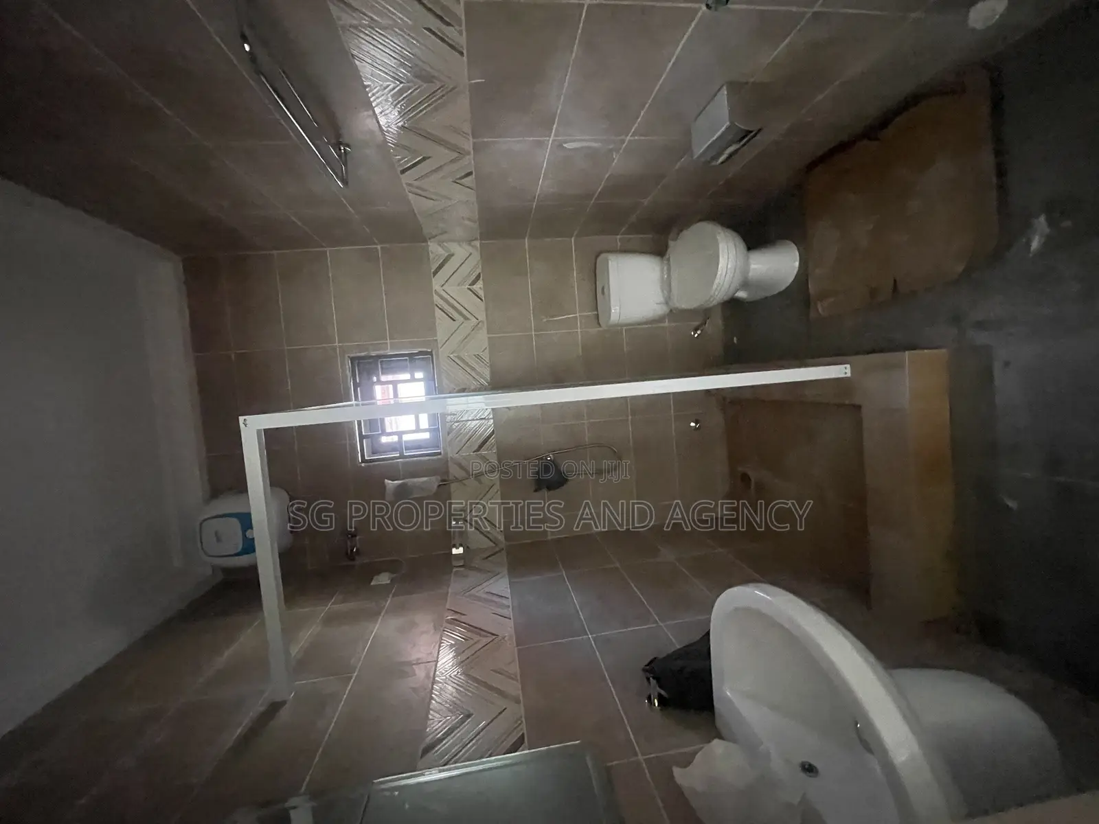 1bdrm Apartment in Spintex for rent