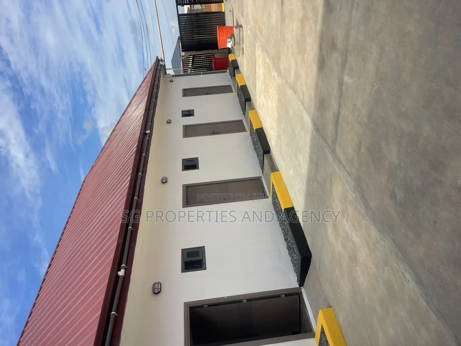 1bdrm Apartment in Spintex for rent