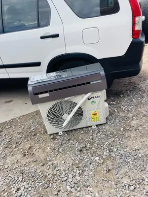 Fast Cooling Pearl 1.5hp Split Type Ac(Mirror)Black