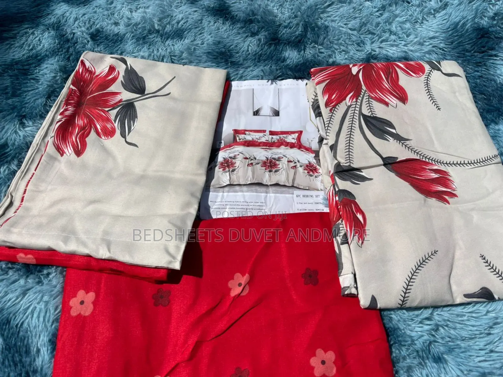 Flowery Prints Bedsheet