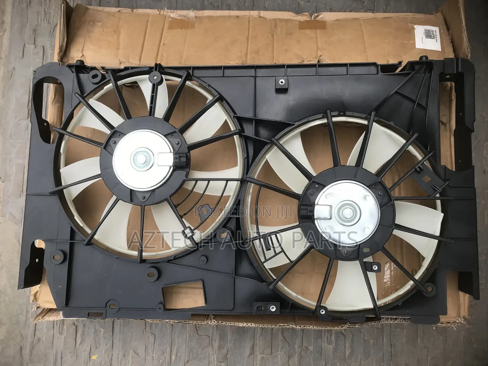 Toyota RAV4 2009,2010,2011,2012 Complete Radiator Fan