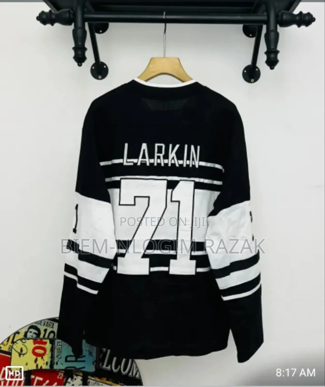 High Quality NFL Sweatshirts Available in Stock