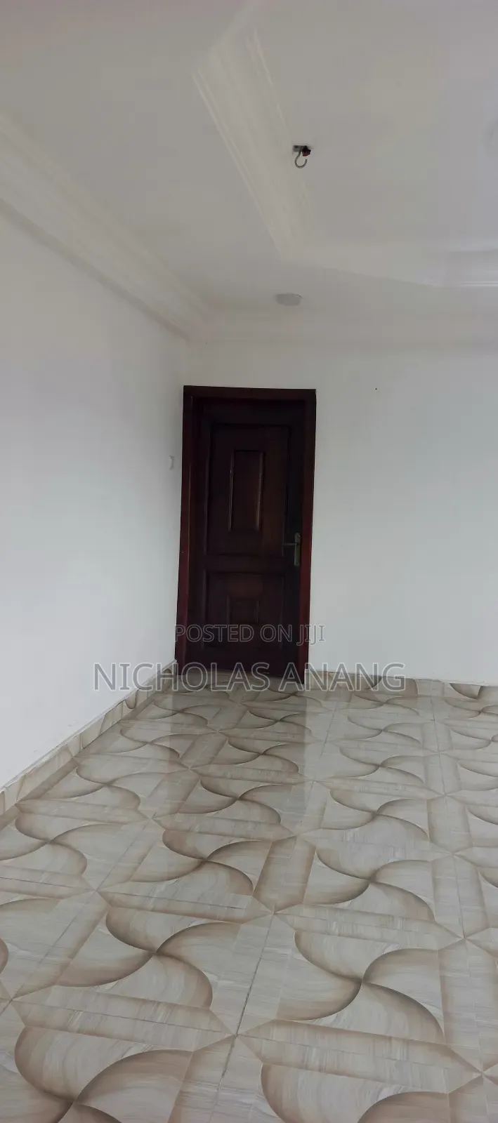 1bdrm Apartment in The Dorns Properties, New Town for rent