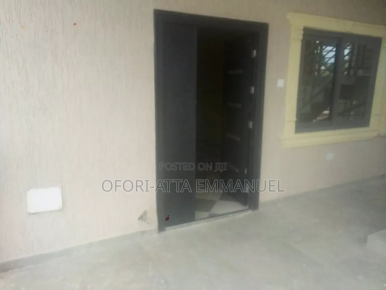 2bdrm Apartment in Pokuase Mall for rent
