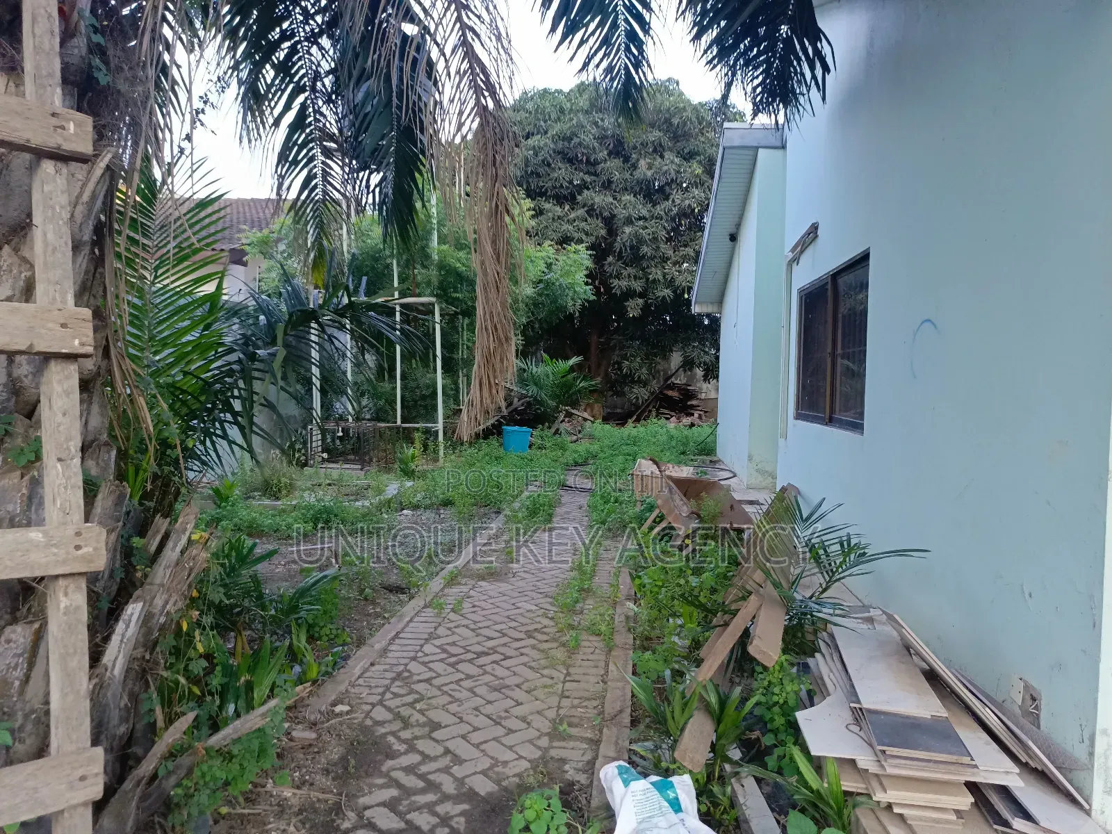4bdrm House in Unique Key Agency, American House for sale