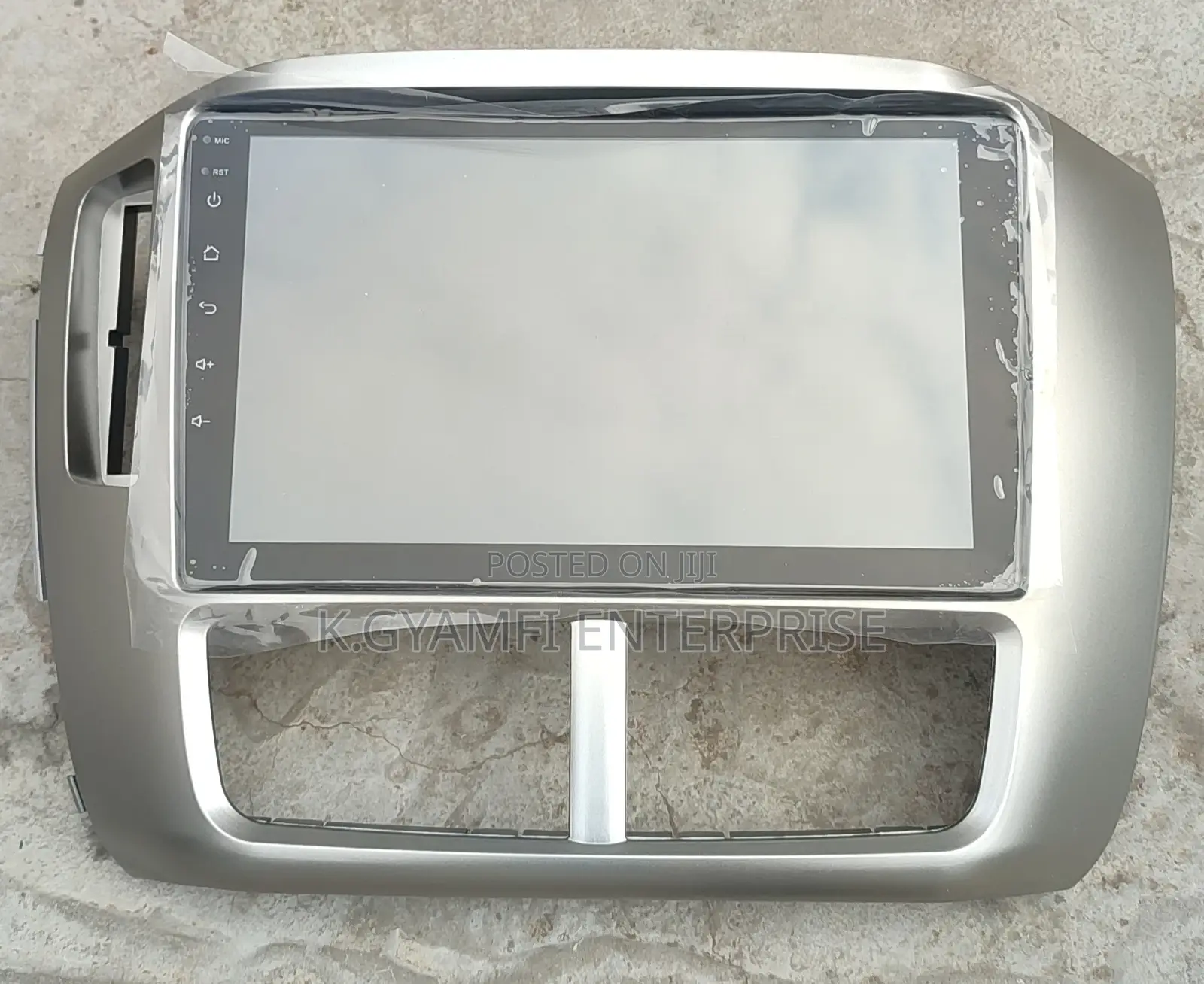 New Android Tape for All Cars (With Reverse Camera)