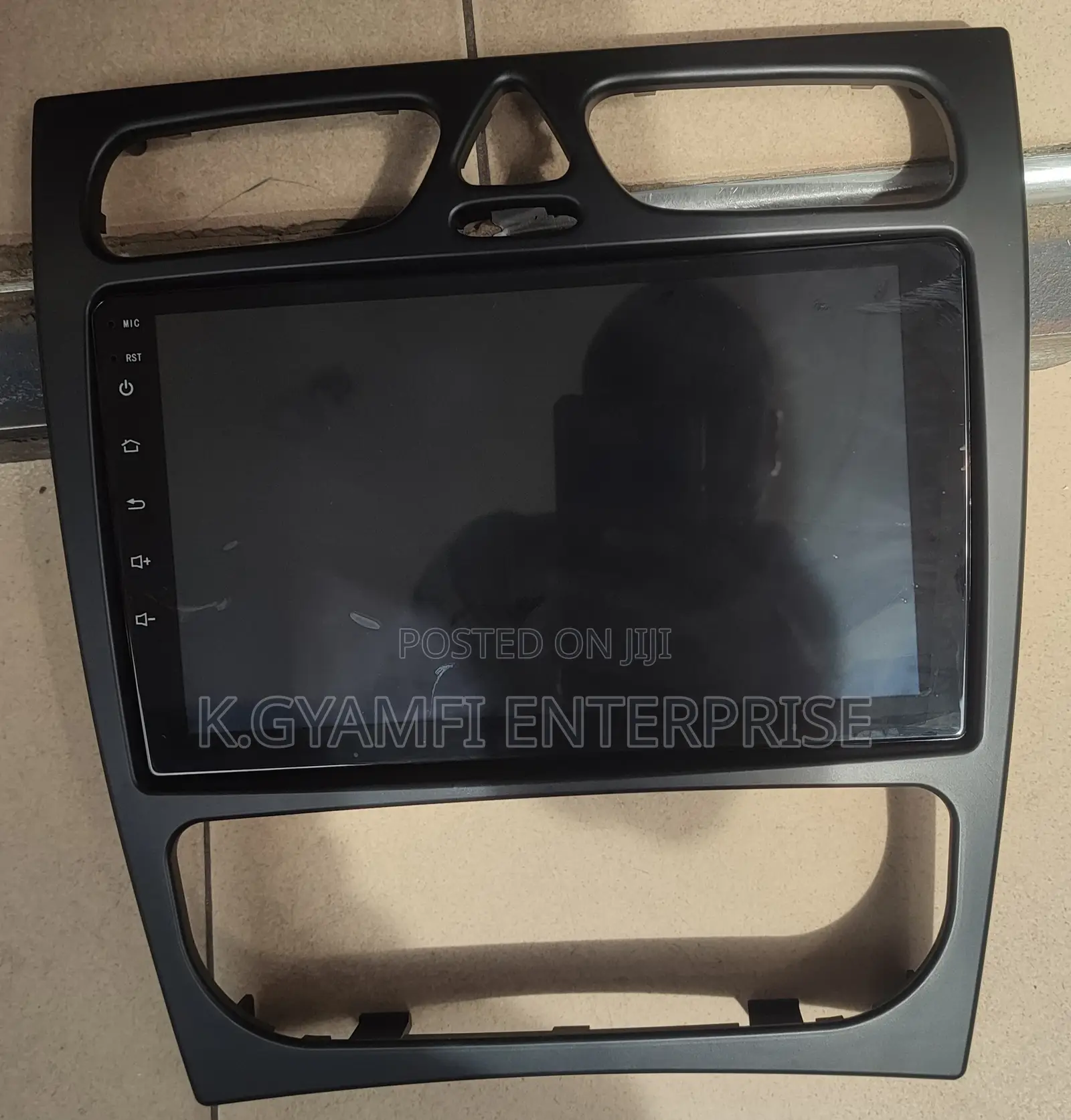 New Android Tape for All Cars (With Reverse Camera)