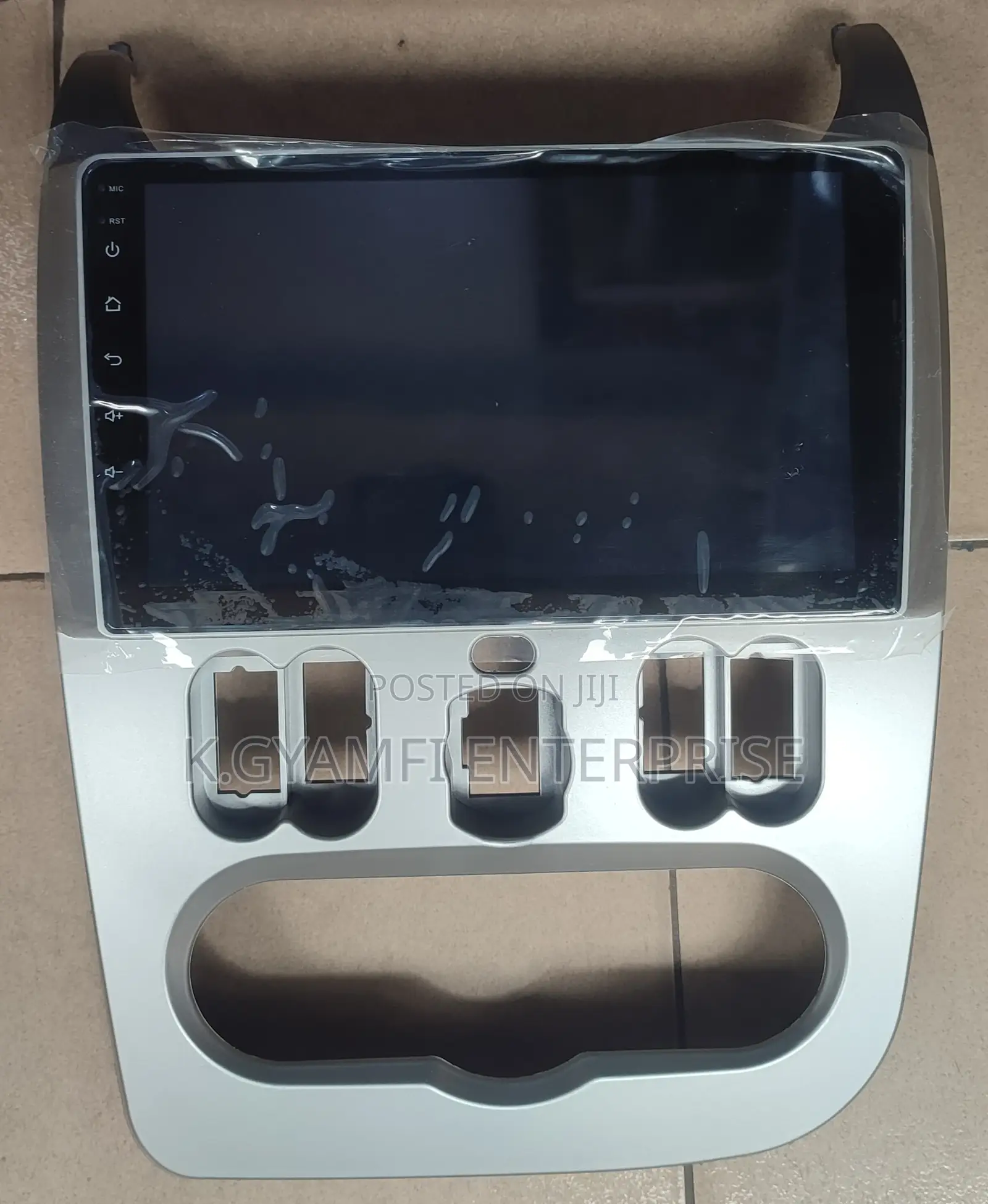 New Android Tape for All Cars (With Reverse Camera)
