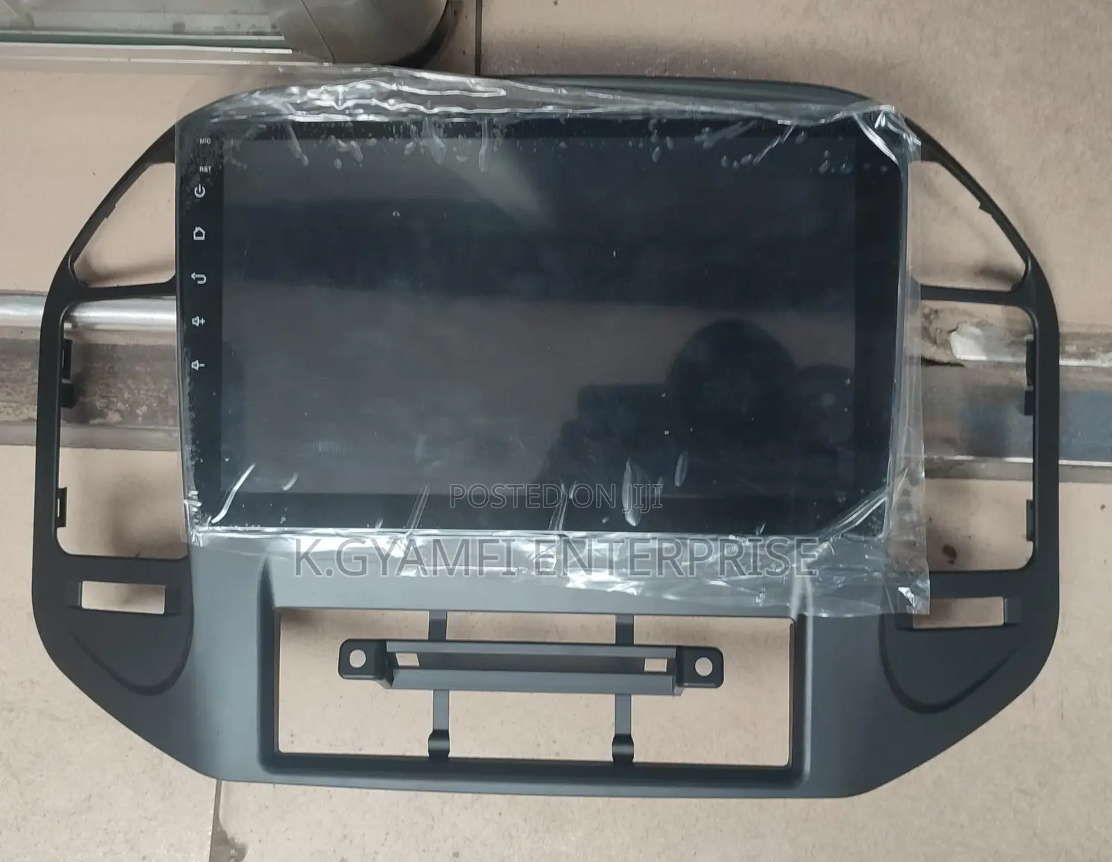 New Android Tape for All Cars (With Reverse Camera)