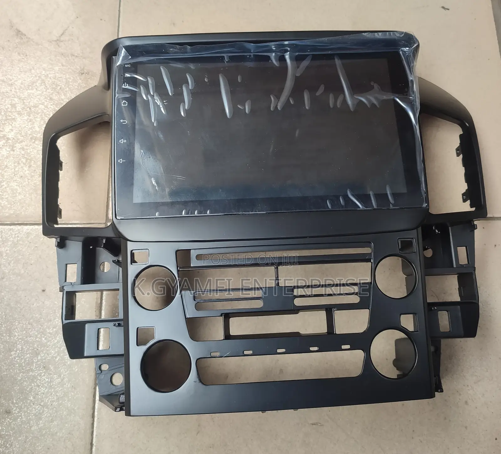 New Android Tape for All Cars (With Reverse Camera)