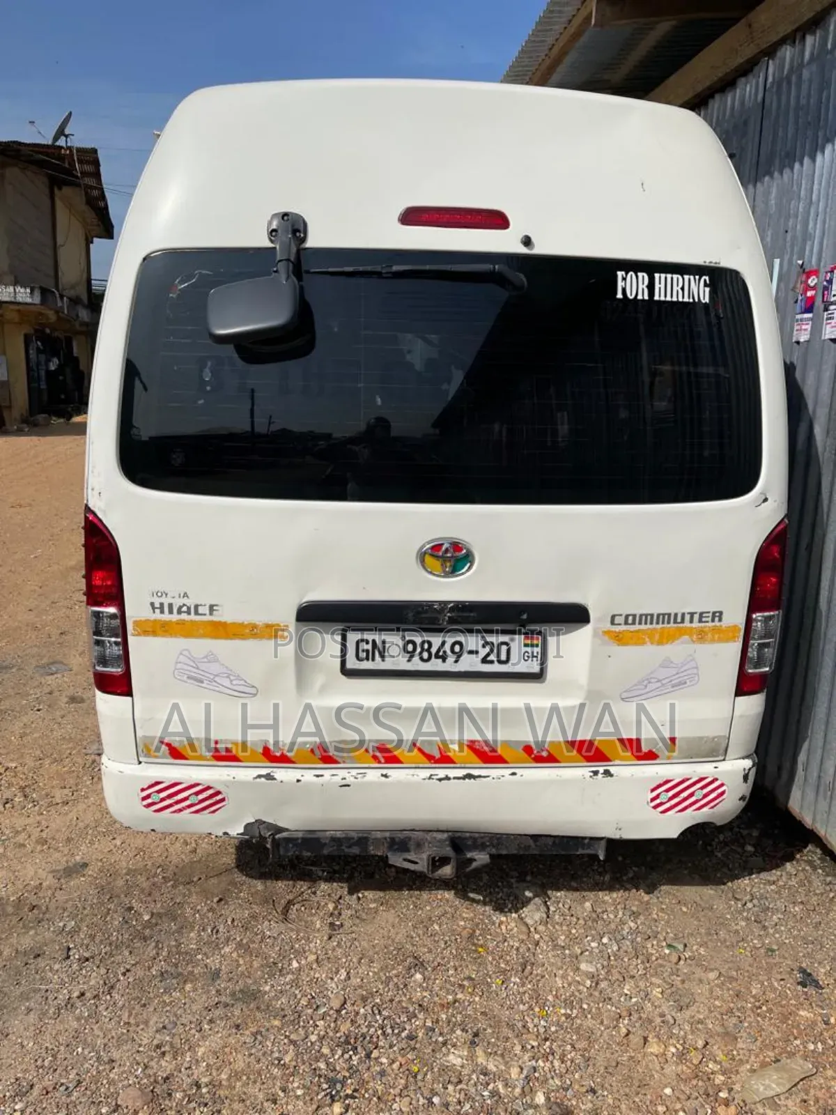 Toyota HiAce 2012 White