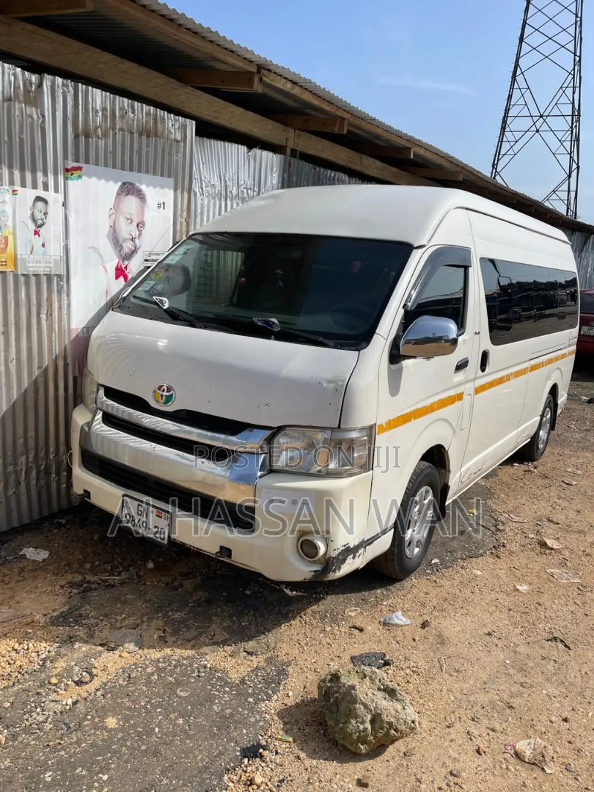 Toyota HiAce 2012 White
