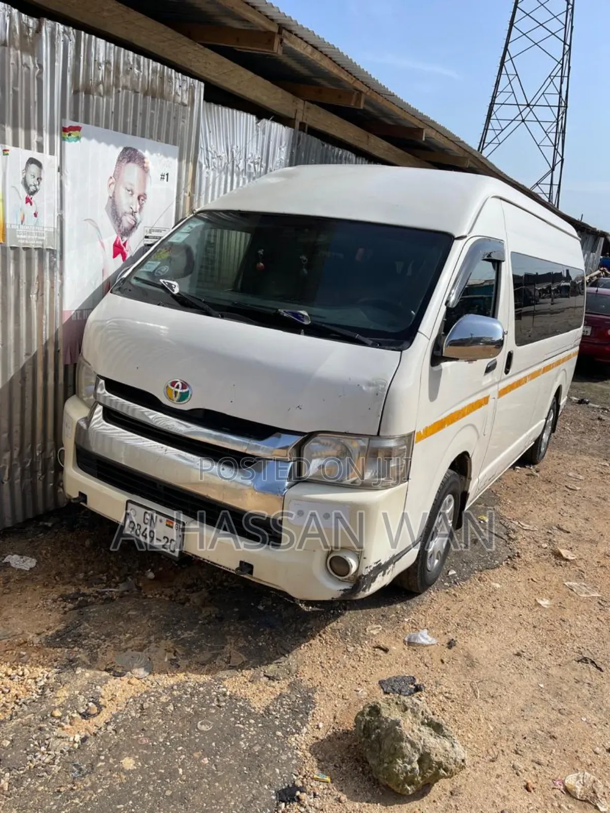 Toyota HiAce 2012 White
