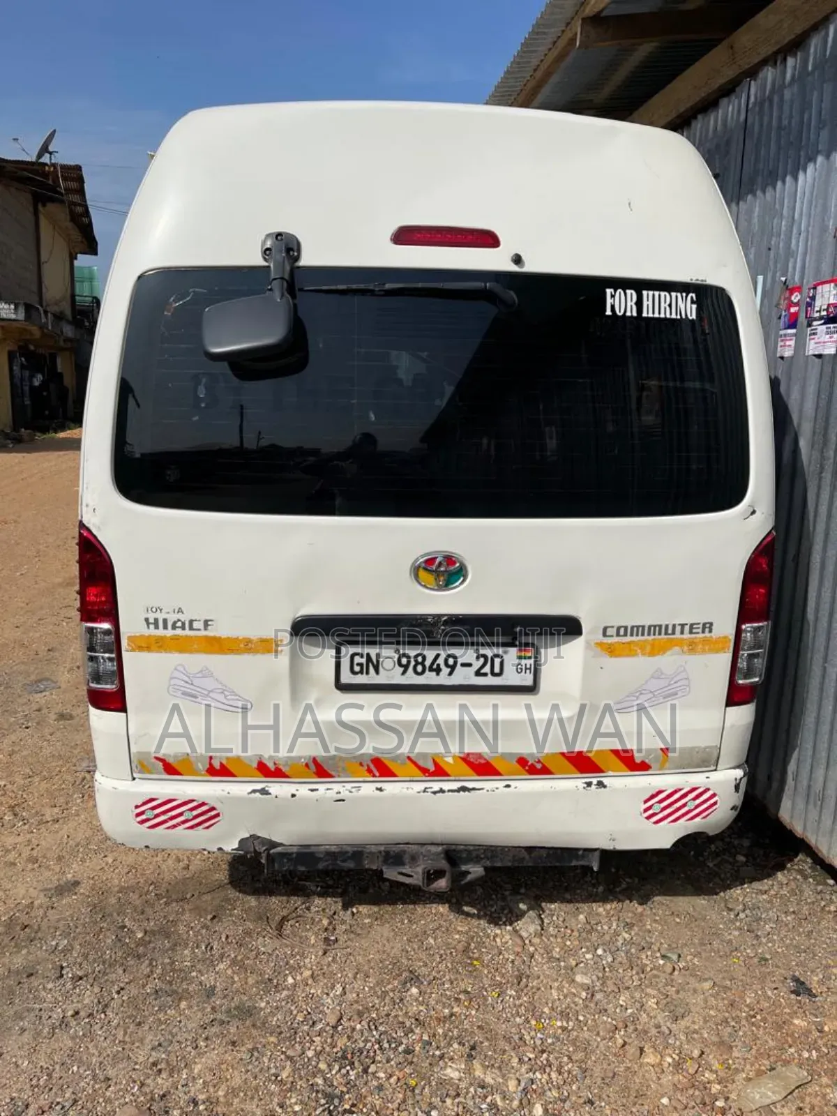 Toyota HiAce 2012 White