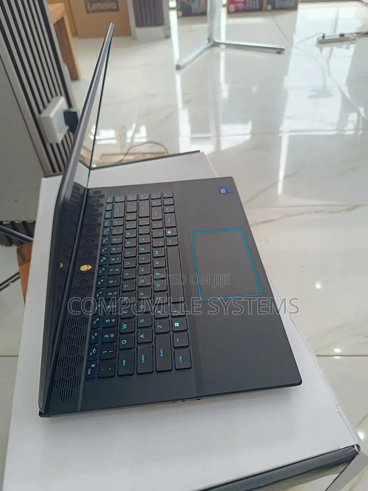 New Laptop Alienware Area-51m 32GB Intel Core Ultra 9 SSD 1T