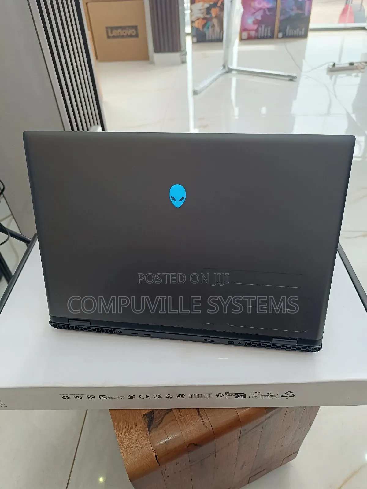New Laptop Alienware Area-51m 32GB Intel Core Ultra 9 SSD 1T